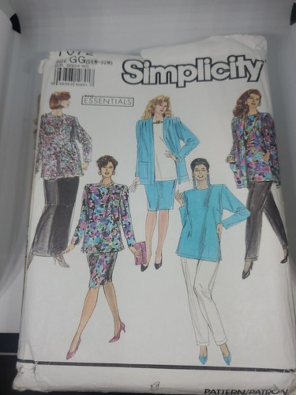 Simplicity 7072 Easy Essentials Sizes 22w-32w Skirt Pants Tunic Business